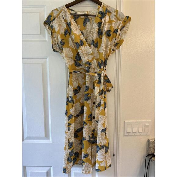 Monteau Dresses & Skirts - Monteau Wrap Dress Yellow Floral Pleated Drawstring Faux Button Front- Size Lg